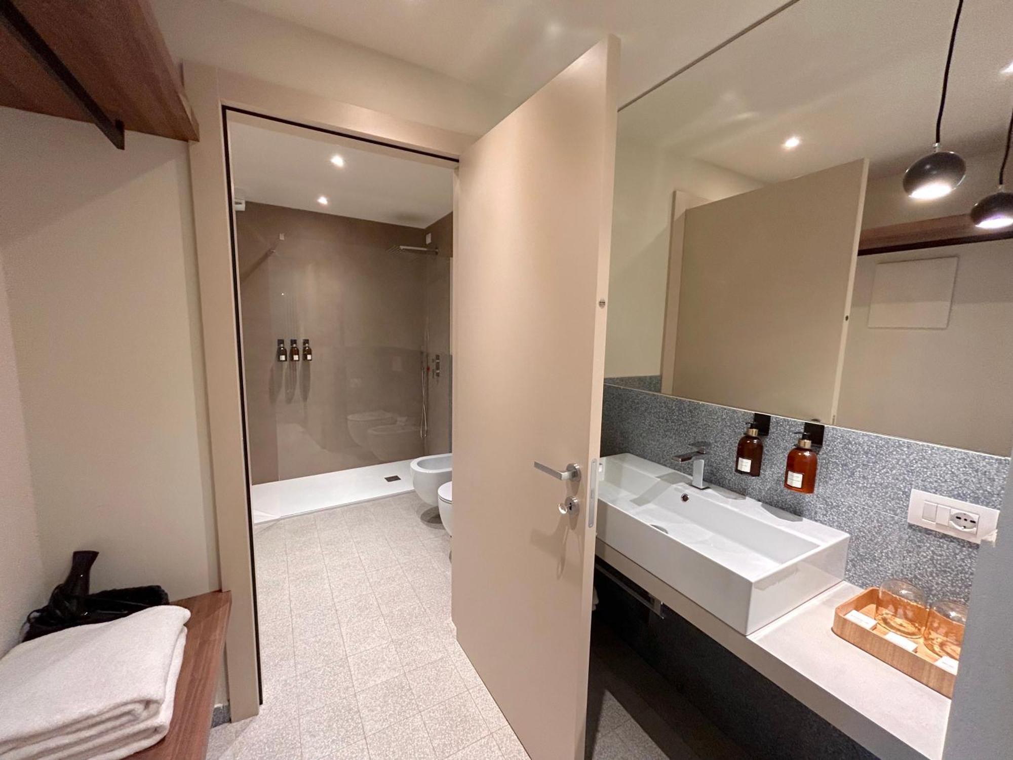 The Lake Suites Com - Luxury Stay In Lazise Kültér fotó