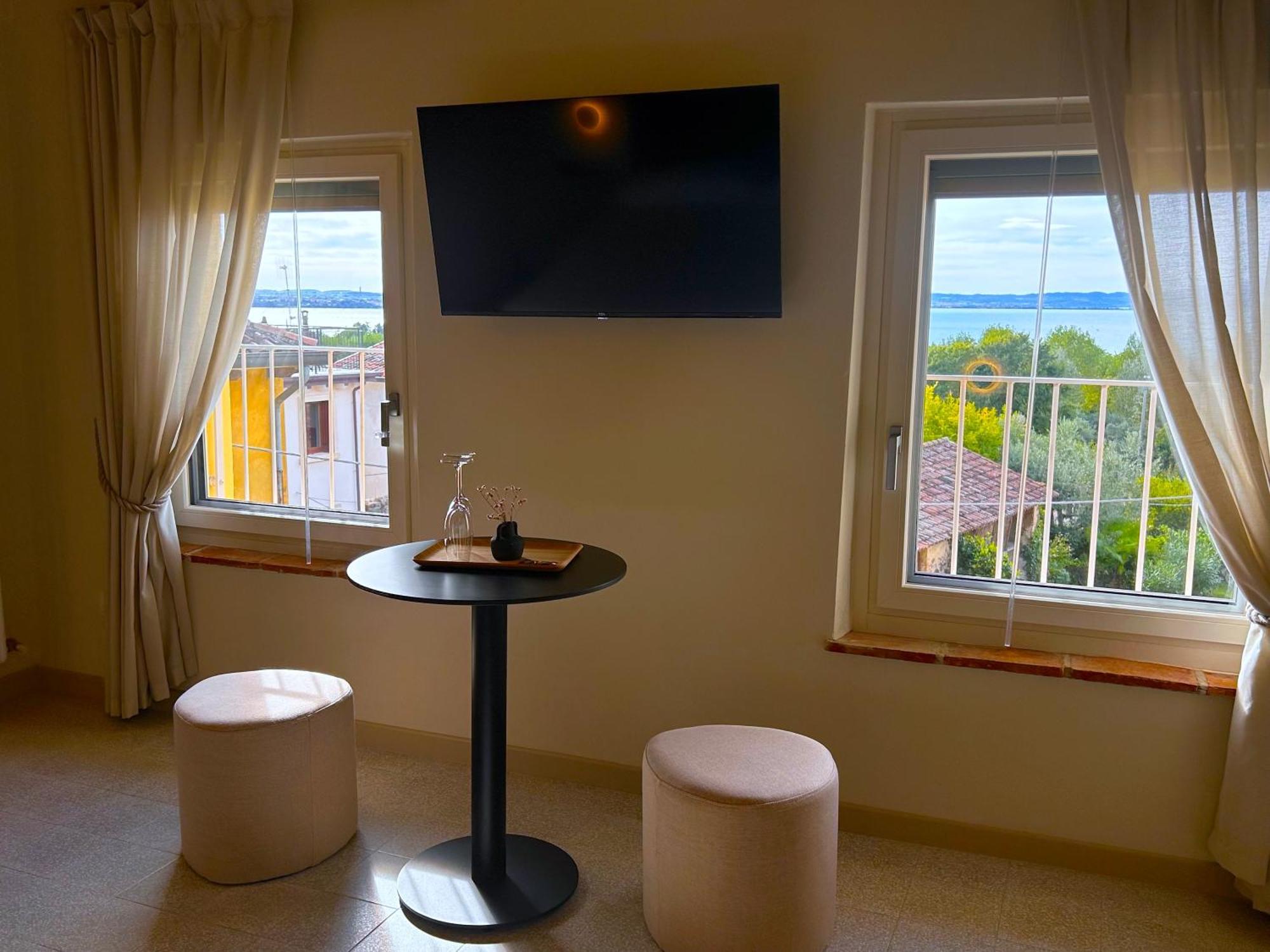 The Lake Suites Com - Luxury Stay In Lazise Kültér fotó