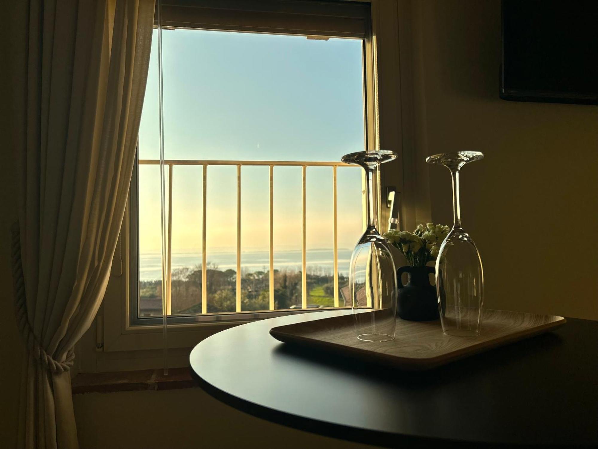 The Lake Suites Com - Luxury Stay In Lazise Kültér fotó