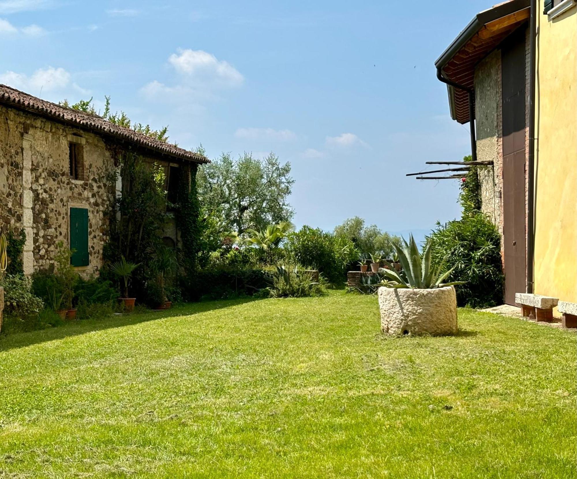 The Lake Suites Com - Luxury Stay In Lazise Kültér fotó